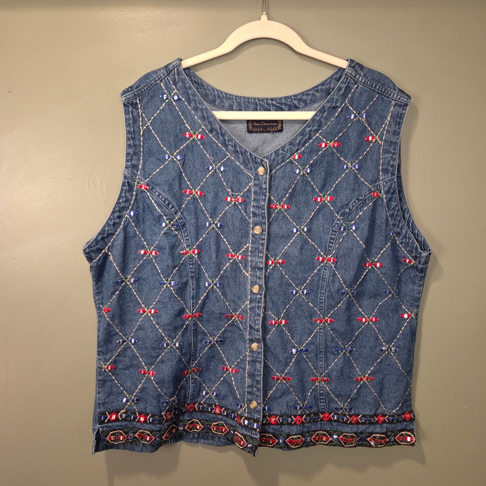 Vintage New‎ Directions Women's Embroidered Denim Vest 90s, Medium Wash